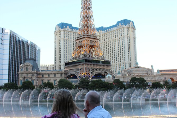 1.5-Hour Las Vegas Strip Limo Tour with Champagne and Photo Stops - Your Guide and Pickup: How to Start Without Stress