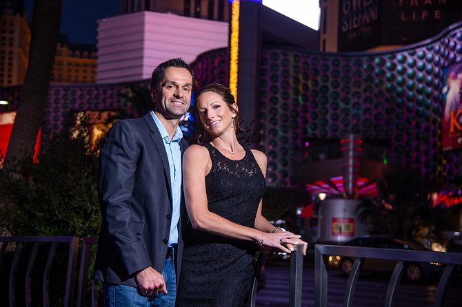 1 Hour Private Limo Photo Tour - Should you book this 1-hour private limo photo tour?