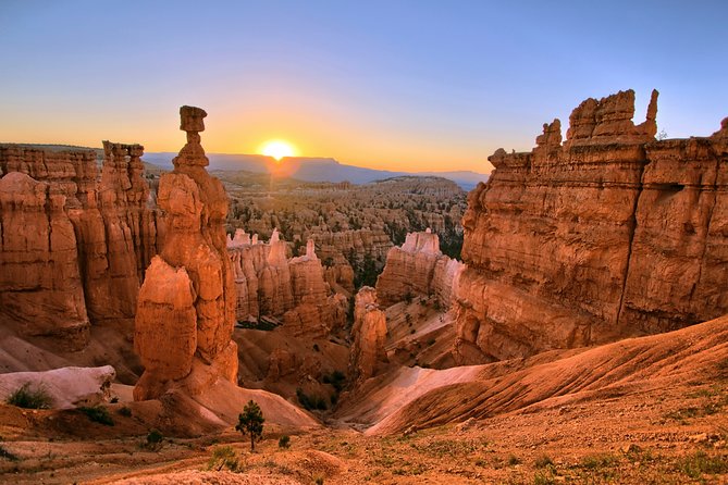 11 Day Best of the West National Parks Tour Las Vegas to San Francisco - Las Vegas Reset Day, Route 66 Energy, and Keeping Your Legs Fresh