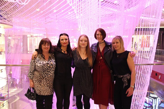 2-Hour Vegas Strip Walking Tour with Photos,Champagne & Vintage Vegas Goody Bags - Price and what you actually get for $149