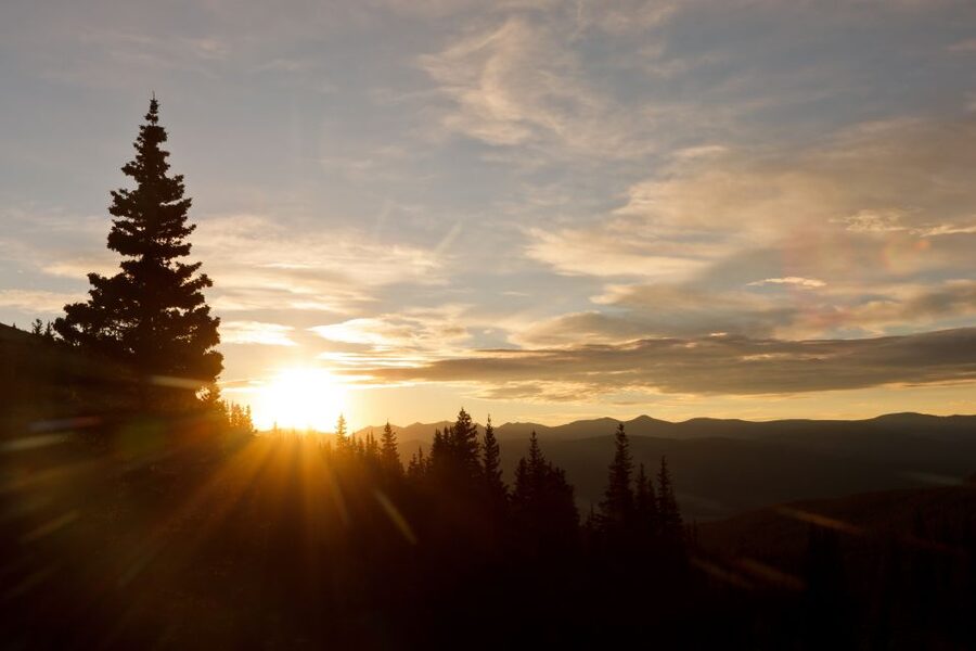 7-Day Yellowstone National Park Rocky Mountain Explorer - Salt Lake City Interlude: Pioneer Sights Without a Full Detour