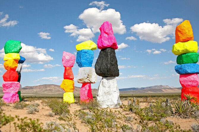 7 Magic Mountains Tour and Las Vegas Sign on a Slingshot - Price and Value: What You Gain by Skipping the Usual Transport Hassle