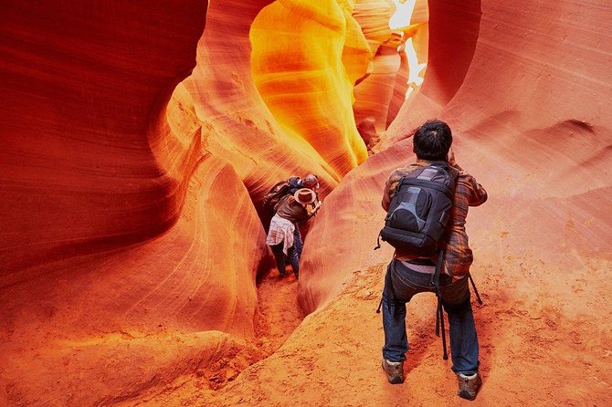 Antelope Canyon and Horseshoe Bend Small Group Tour from Vegas - Horseshoe Bend: The Short Hike With the Big Drop