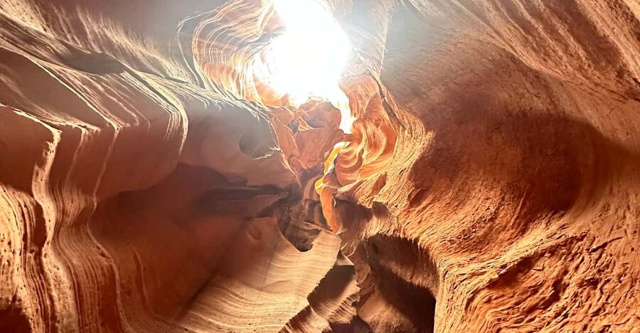 Antelope Canyon and Horseshoe Bend Vip small group tour - Lake Powell Scenic Viewing: A Scenic Break Before the Long Return