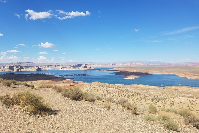 Antelope Canyon, Horseshoe Bend and Lake Powell Tour from Las Vegas - Antelope Canyon X with Navajo guides: what the extra guidance really buys