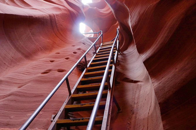 Antelope Canyon Luxury Private Tour from Las Vegas - Lower Antelope Canyon Golden Time: what you should expect inside