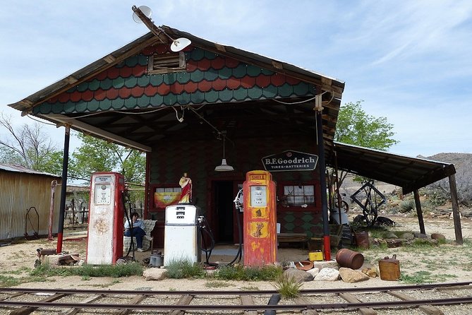 Arizona Ghost Towns and Wild-West Day Trip from Las Vegas - Hotel Pickup, Mini-Bus Comfort, and What to Bring