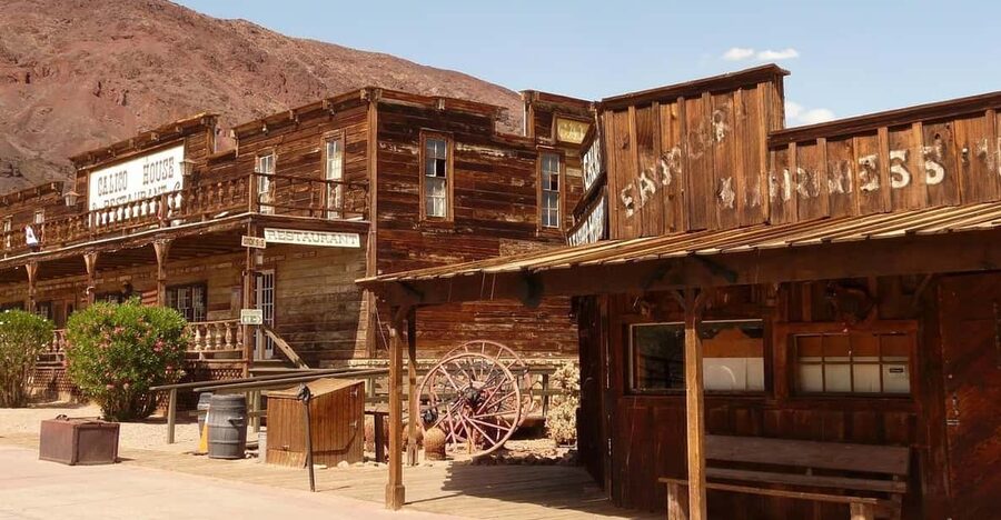 Around Las Vegas Tour VIP Small Group tour From Las Vegas - A VIP-style loop that actually uses your time
