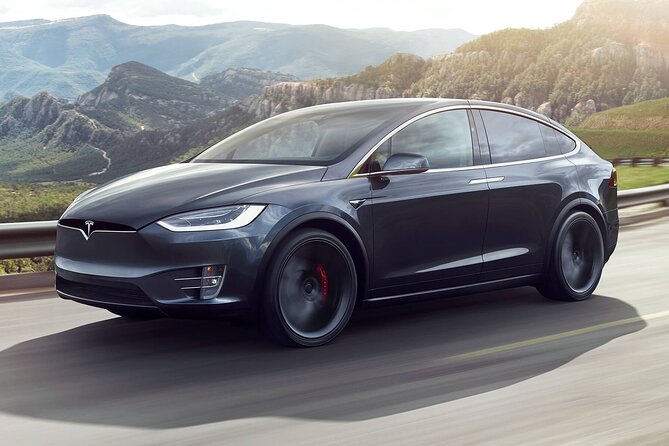Arrival Private Transfer from Las Vegas Airport to Las Vegas by electric vehicle - Price and value: why $101.24 can make sense on arrival day