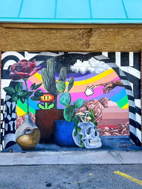 Art & Ale: Explore Las Vegas’ Arts District & Brewery Row - Antique Alley Mall: vintage browsing that keeps the walk fun