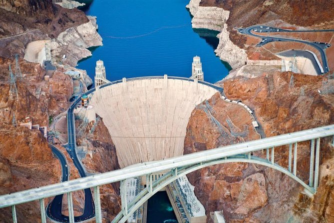 Award Winning 3-Hour Hoover Dam Small Group Mini Tour from Vegas - Boulder City and the Lake Mead Lookout: the drive that explains the dam