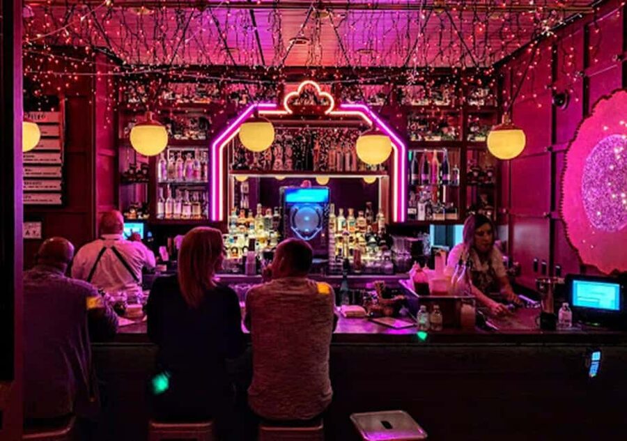 Bars Unknown: The Las Vegas Strip Bar Crawl - The Cosmopolitan and Photo Stops That Teach You the Strip in Real Time