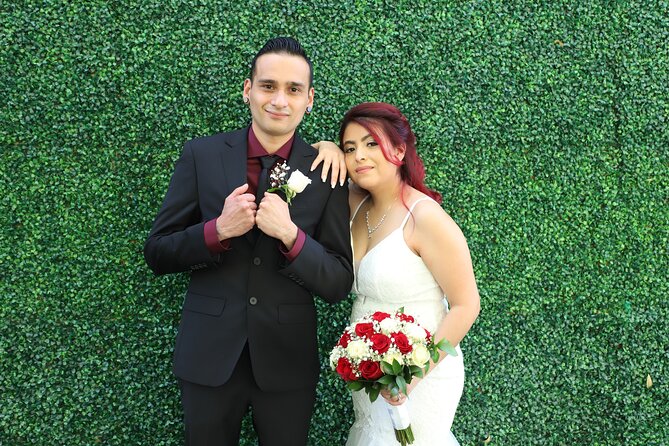 Basic Vow Renewal Ceremony Package - Guests, privacy, and what the group size limit means