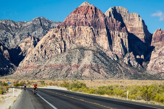 California Desert, Red Rock Views and Seven Magic Mountains - Red Rock Canyon Drive-By Views: How to Get More From the Pullouts