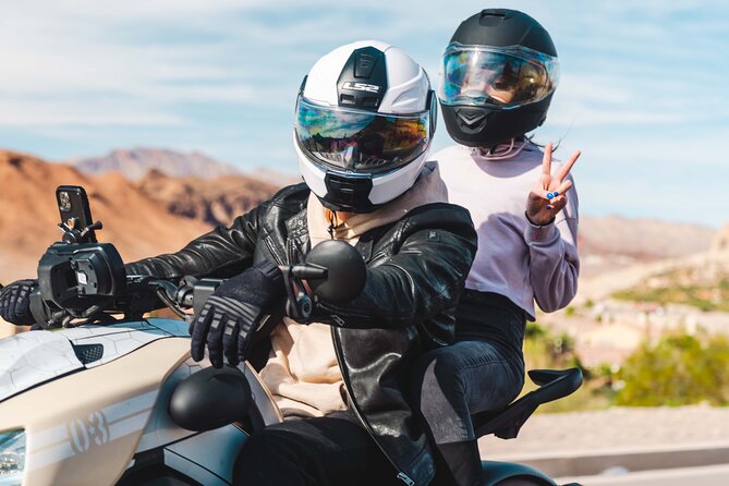 Couples Private Guided Red Rock Canyon Tour On A CanAm Trike - Calico Hills Scenic Drive: red-orange rock formations and built-in photo stops