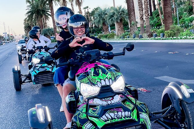 Couples Private Guided Red Rock Canyon Tour On A CanAm Trike - Guide-led photo moments that actually fit the ride