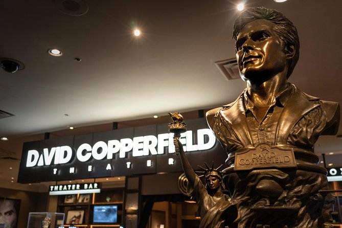 David Copperfield at the MGM Grand Hotel and Casino - The MGM Grand Casino Moment Before the Curtain