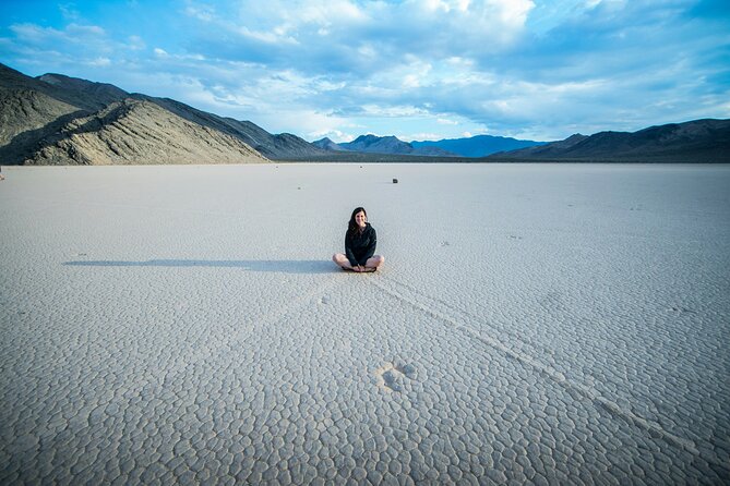 Death Valley Small Group Day Tour From Las Vegas - The guides make a difference on this kind of day