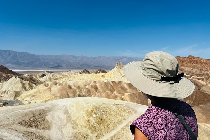 Death Valley Small Group Luxury SUV Day Tour - Artist’s Drive: nine miles of color and eroded shape