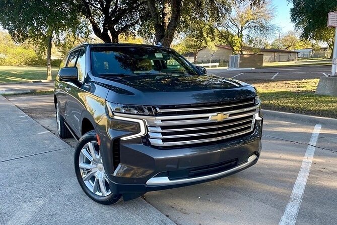 Departure Transfer: Las Vegas to Airport LAS in Luxury SUV - Disinfected Vehicle and Hand Sanitizer, Practical Safety Focus