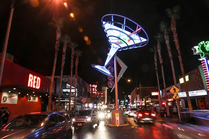 Downtown Las Vegas Nighttime Walking Tour - Fremont at 7pm: why this tour works so well