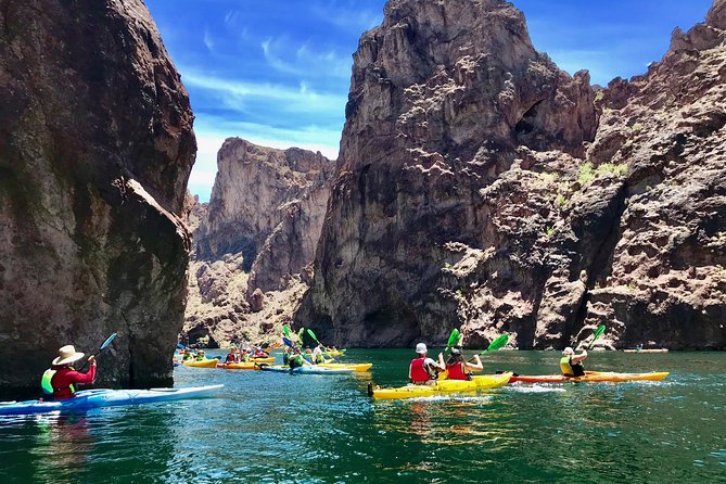 Emerald Cave Kayak Tour: Scenic Paddle with Optional Shuttle - Willow Beach break: your pause before the cave moment