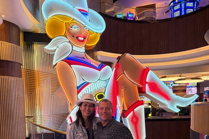 Famous Las Vegas Tour - Stop 1: The Las Vegas Strip, where the big picture clicks fast