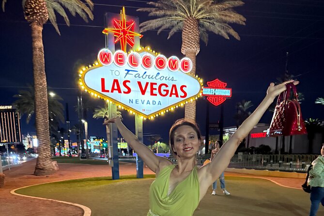 Famous Las Vegas Tour - Stop 3: Welcome to Fabulous Las Vegas Sign, landmark history beyond the selfie