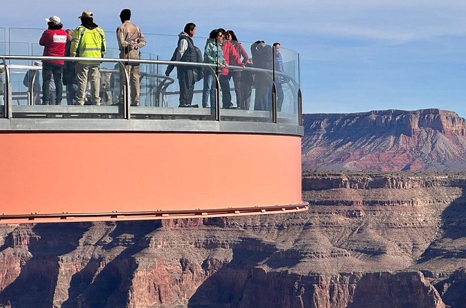 French Tour of the Skywalk Grand Canyon and Hoover Dam - Guano Point and Eagle Point: West Rim Views Without the Fluff