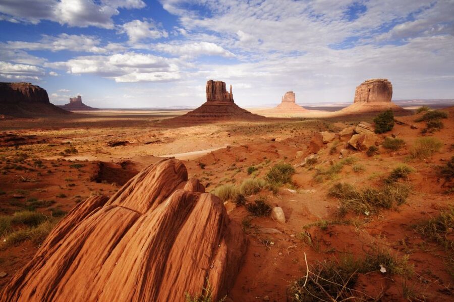 From Las Vegas: 3-Day Zion Grand Canyon Monument Valley Tour - Getting to the Pickup Point at the Palms Casino