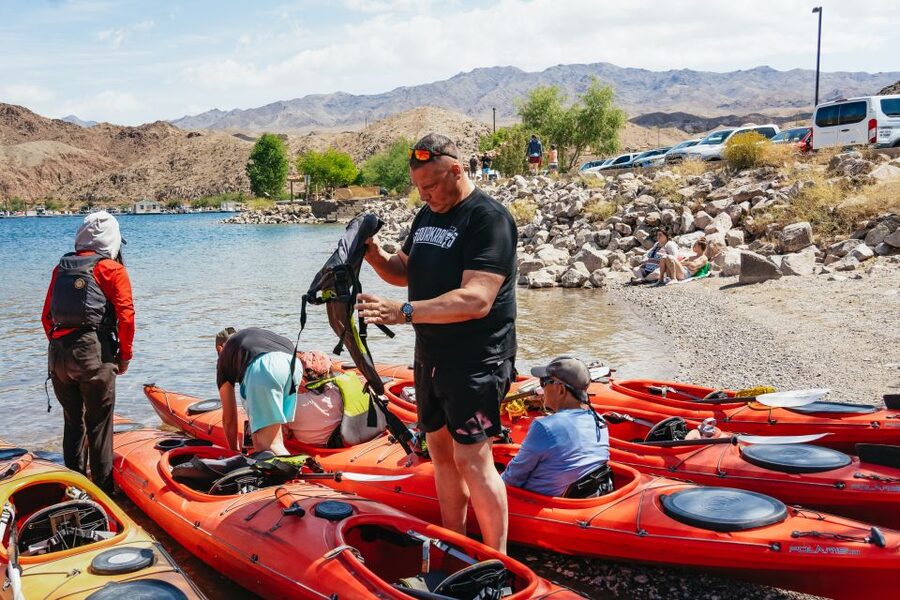 From Las Vegas: Black Canyon Half-Day Kayak Tour - From the Vegas Strip to Willow Beach without the day getting messy