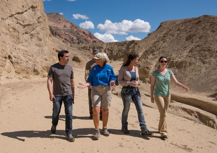 From Las Vegas: Death Valley Trekker Tour - 20 Mule Team Canyon Off-Roading at the Amargosa Mountain Edge