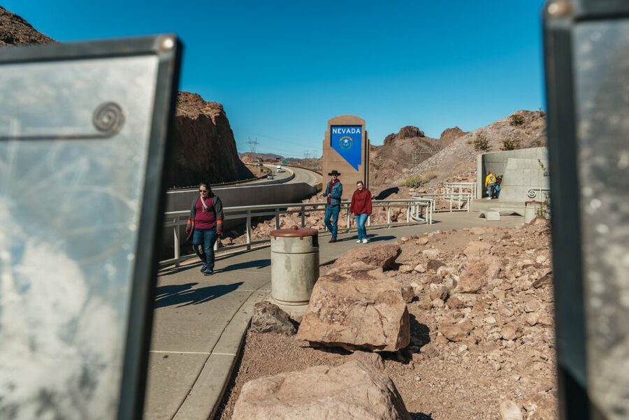 From Las Vegas: Hoover Dam Highlights Tour - Boulder City’s 1930s worker town vibe, in one well-chosen stop