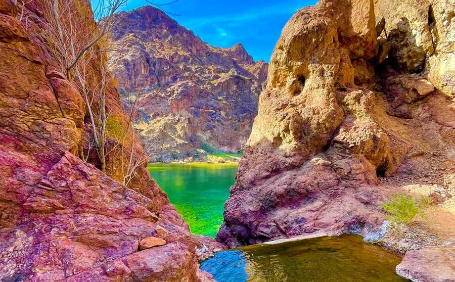 From Las Vegas: Hoover Dam Kayak Trip with 6 Hot Springs - Price and Value: What $224 Buys You Here