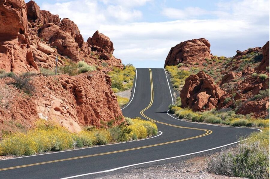 From Las Vegas: Red Rock Electric Car Self Drive Adventure - Lunch at Red Rock Hotel & Casino: a built-in break