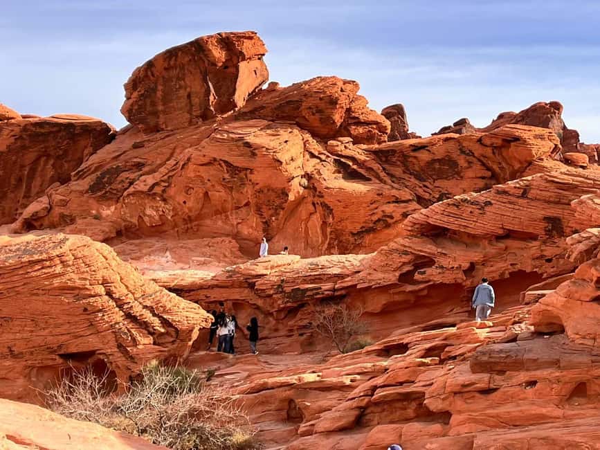From Las Vegas: Valley of Fire State Park Guided Day Tour - Seven Sisters deli lunch: a break that actually helps