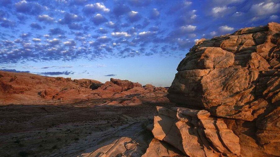 From Las Vegas: Valley of Fire State Park Tour - The Main Hike: Fire Canyon Views and the Best Stops
