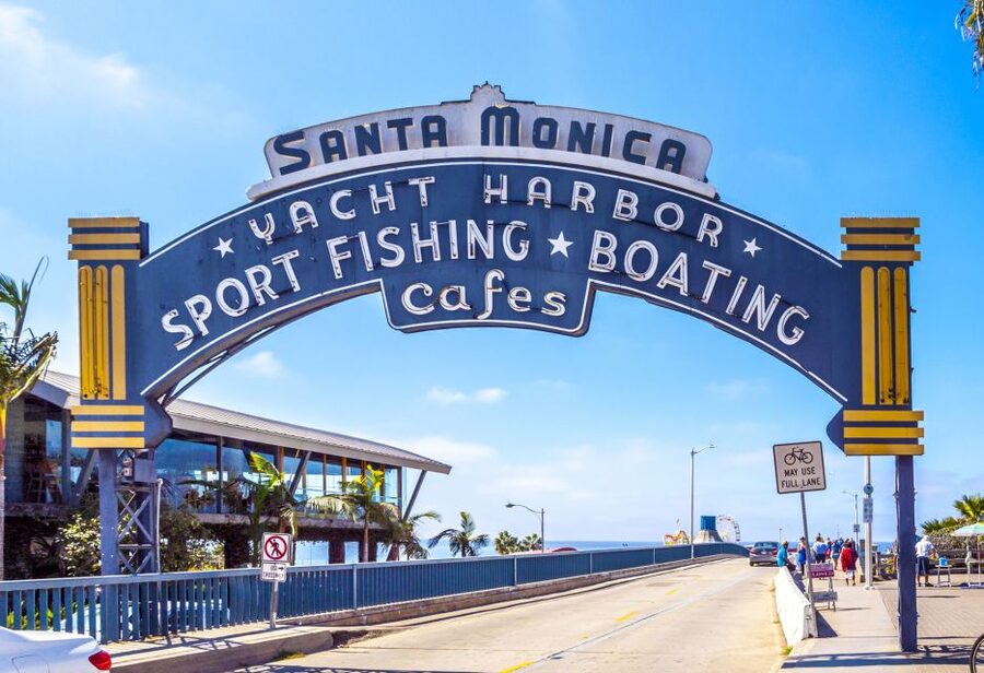 From Las Vegas: VIP Los Angeles/Hollywood Day Trip - Lunch in Santa Monica: Eat Now, Enjoy Later