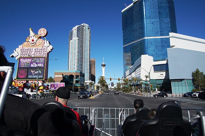 Giant Shopping Cart Limo Ride in Las Vegas - Who this Cartzilla ride is best for (and who might skip it)