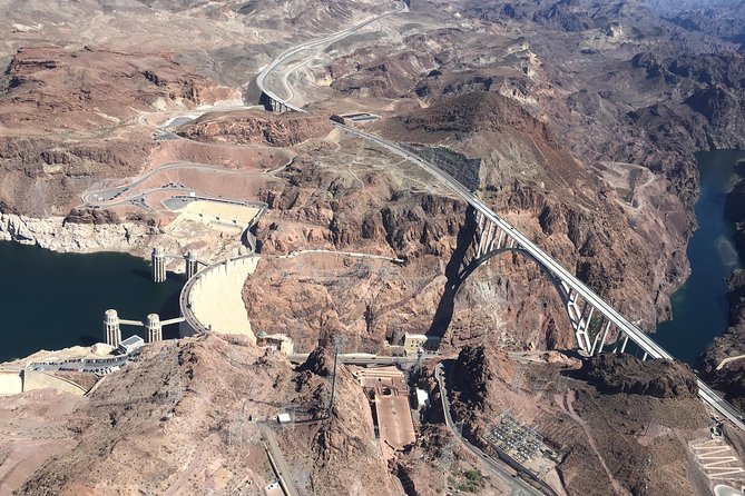 Grand Canyon Helicopter Flight with Sunset Valley of Fire Landing - Fortification Hill and extinct volcano terrain