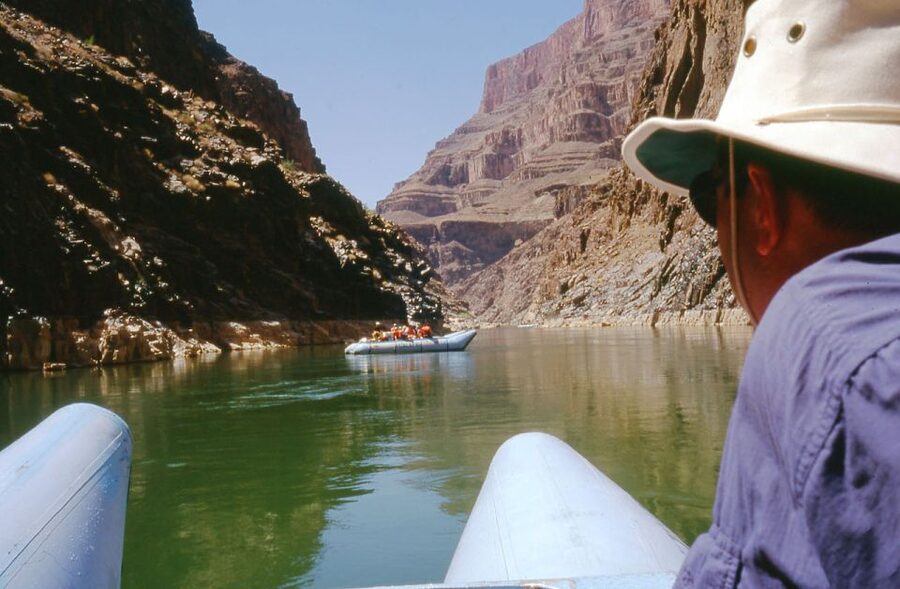 Grand Canyon Helicopter Tour with Black Canyon Rafting - Photo time, Skywalk views, and what to do with that short stop