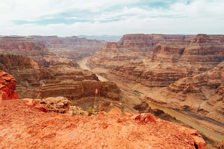 Grand Canyon National Park Day Tour from Las Vegas - Getting your first big Canyon views at Bright Angel Lodge and the rim stops