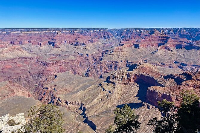 Grand Canyon National Park Tour - Stop 2: Lunch at Explorers Cafe and Pizza Hut Express