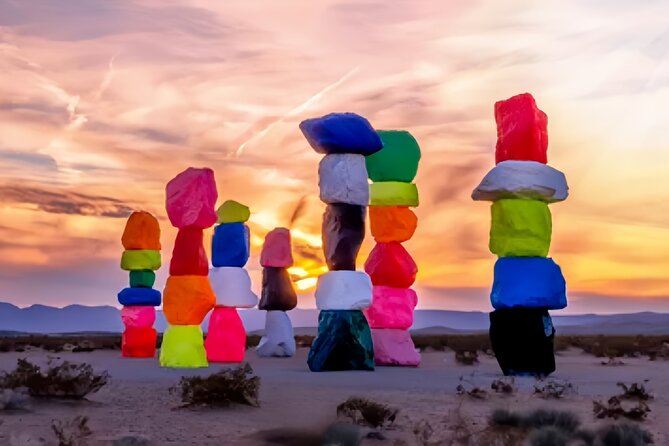 Grand Canyon West, Hoover Dam and Seven Magic Mountains & LV Sign - Las Vegas Sign and Seven Magic Mountains: quick, fun, and totally worth it