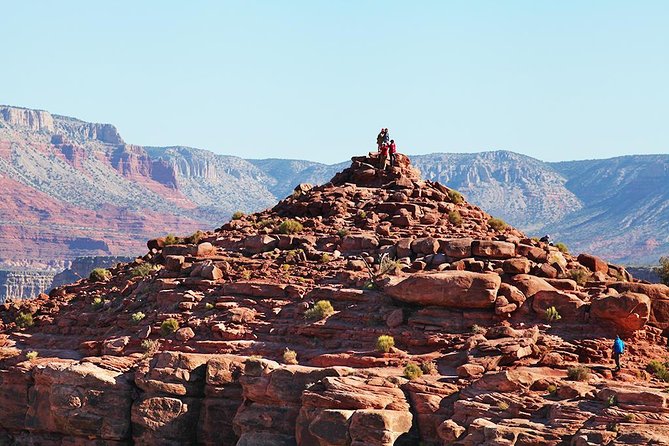 Grand Canyon West + Hoover Dam Photo Stop + Optional Skywalk Tour - Meals and water: what’s included, and how to avoid the bus-food letdown