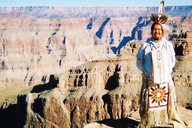 Grand Canyon West, Hoover Dam Stop, Breakfast, Lunch & Skywalk - Optional Helicopter Flight: Who Should Add It
