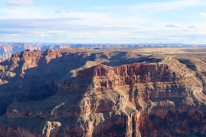 Grand Canyon West Rim Aerial Helicopter Tour - The first wow: Hoover Dam and Lake Mead from above