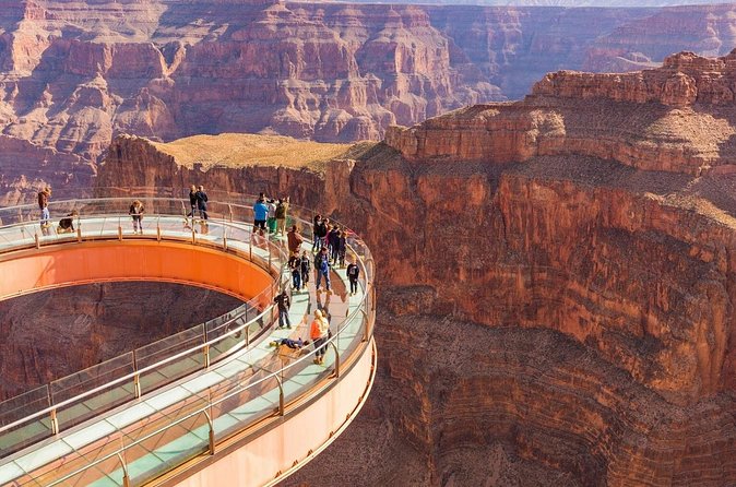 Grand Canyon West Rim Bus Tour - Getting food right: meal voucher help, plus smart snack habits