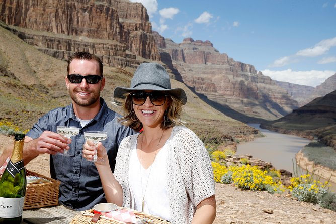 Grand Celebration Helicopter Tour with Black Canyon Rafting - Soaring over Hoover Dam and Lake Mead, then switching to the canyon floor