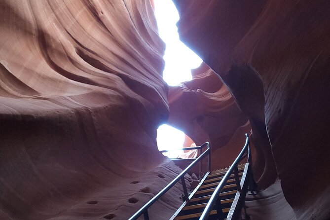 Guided Antelope Canyon & Horseshoe Bend Day Tour from Las Vegas - Horseshoe Bend: 1,000 feet up and a must for your camera roll